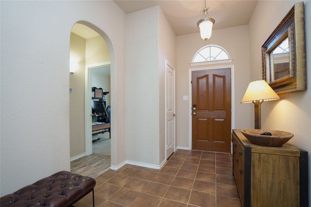 3300 Stonecrop Trail, Denton, TX 76226