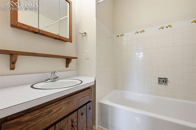 1114 Pioneer Lane, Colorado Springs, CO 80904