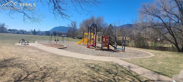 1114 Pioneer Lane, Colorado Springs, CO 80904