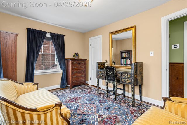 938 LAKEPOINTE STREET, Grosse Pointe Park, MI 48230