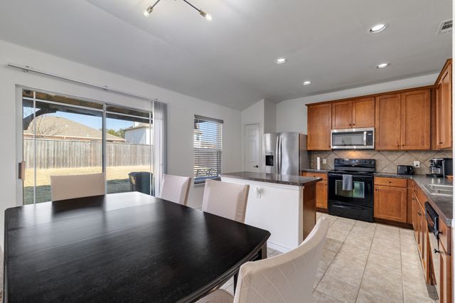 7004 Cotton Seed Drive, Mckinney, TX 75070