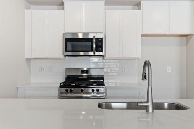 1362 Cattleman Acres Drive, Inman, SC 29349