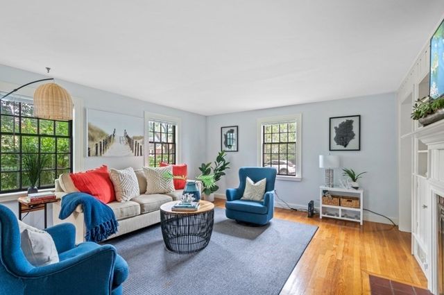 24 Hereford Road, Marblehead, MA 01945