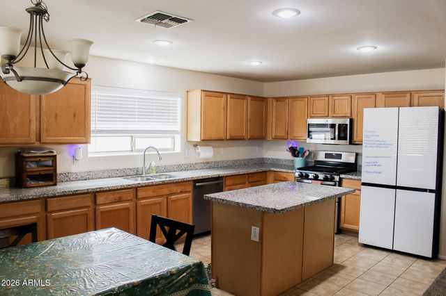286 W HEREFORD Drive, San Tan Valley, AZ 85143