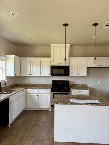 1609 Lesli, Royse City, TX 75189