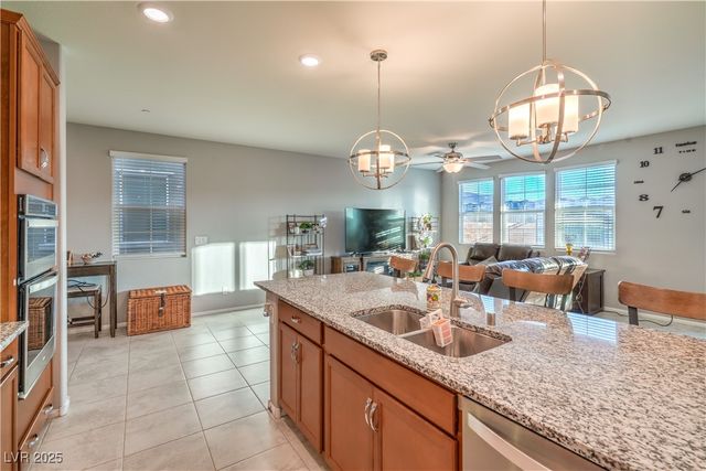 2787 Donatello Manor Place, Henderson, NV 89044