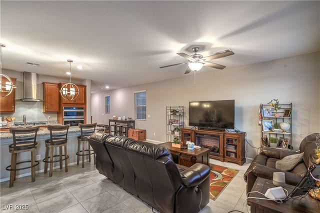 2787 Donatello Manor Place, Henderson, NV 89044