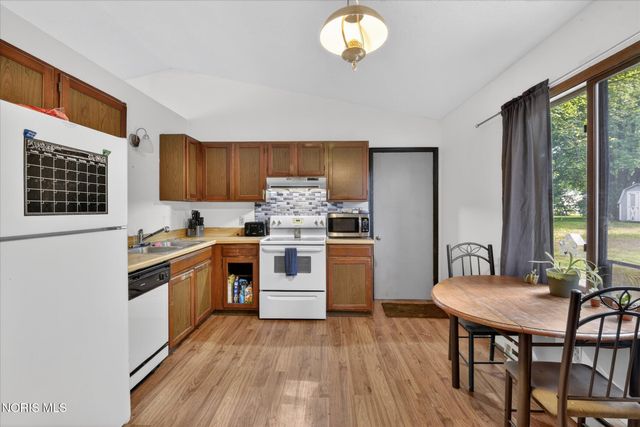 125 Harrison Avenue, Swanton, OH 43558