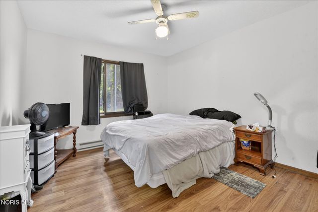 125 Harrison Avenue, Swanton, OH 43558