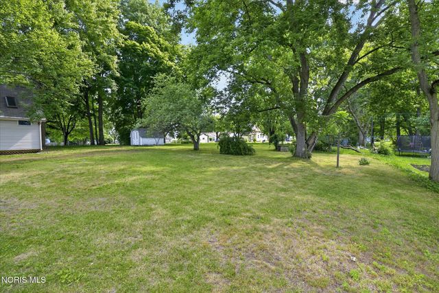 125 Harrison Avenue, Swanton, OH 43558