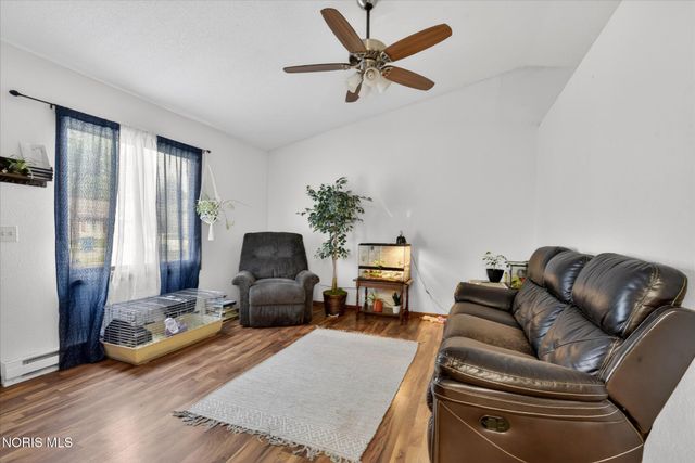 125 Harrison Avenue, Swanton, OH 43558