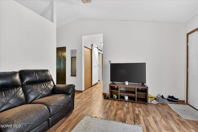 125 Harrison Avenue, Swanton, OH 43558