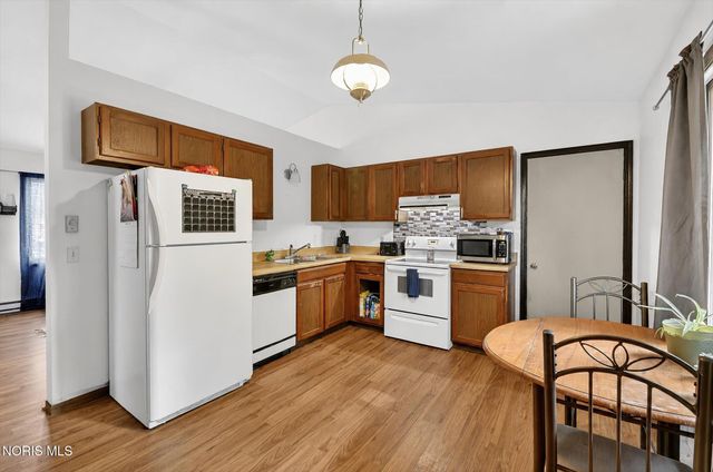 125 Harrison Avenue, Swanton, OH 43558