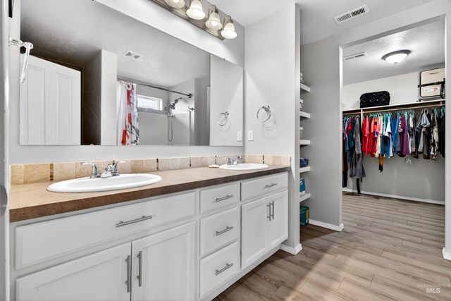 1110 N Finsbury Ave., Star, ID 83669