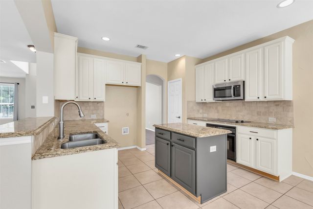 3517 Stanford Drive, Denton, TX 76210
