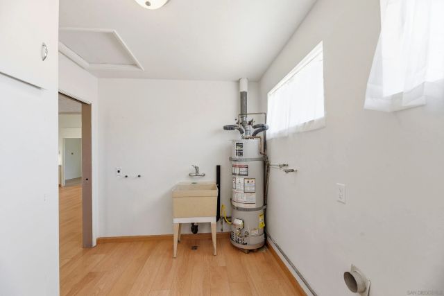 669 Oaklawn Ave, Chula Vista, CA 91910