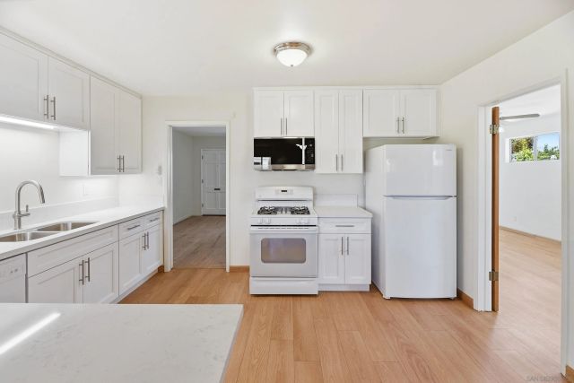 669 Oaklawn Ave, Chula Vista, CA 91910