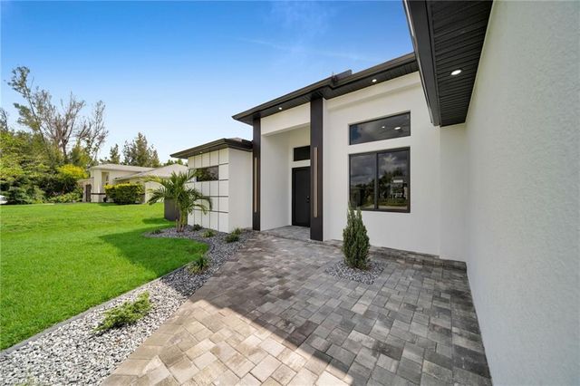 849 SW 15th AVE, Cape Coral, FL 33991