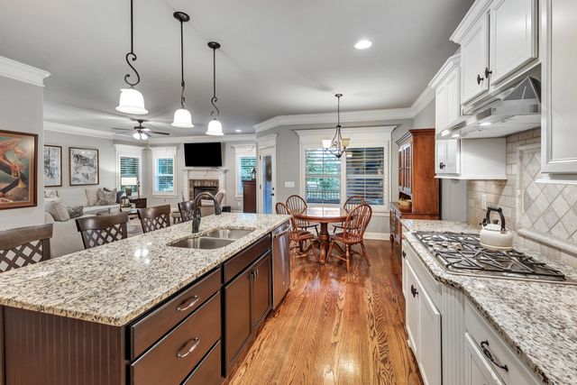 6018 Trotwood Ln, Spring Hill, TN 37174