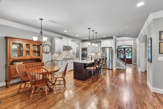 6018 Trotwood Ln, Spring Hill, TN 37174