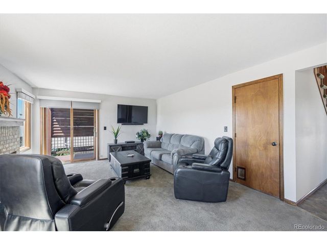 18962 E Stanford Dr, Aurora, CO 80015