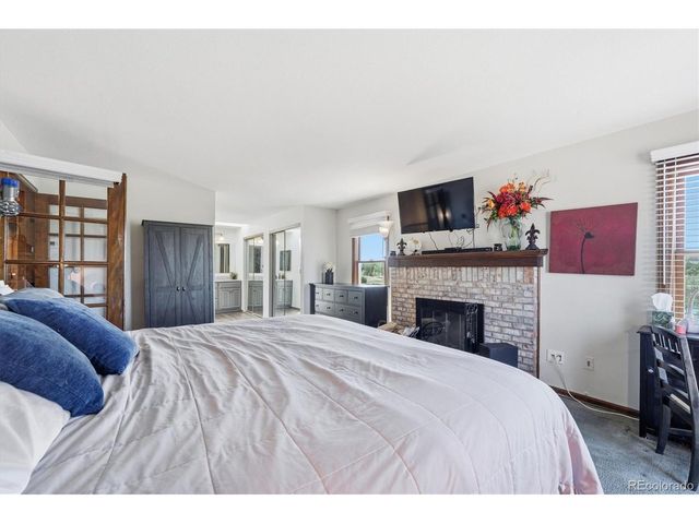 18962 E Stanford Dr, Aurora, CO 80015