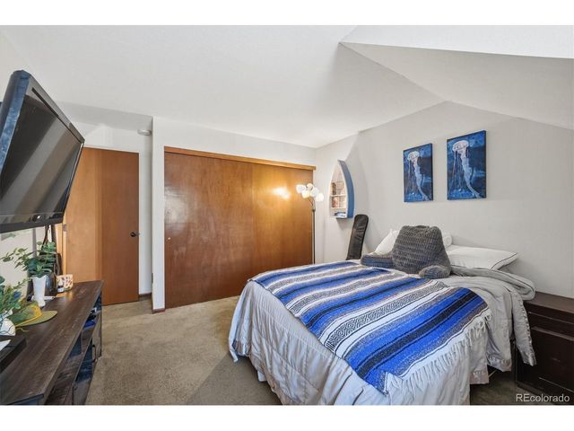 18962 E Stanford Dr, Aurora, CO 80015