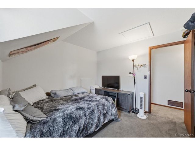 18962 E Stanford Dr, Aurora, CO 80015
