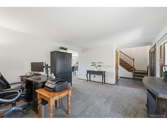 18962 E Stanford Dr, Aurora, CO 80015