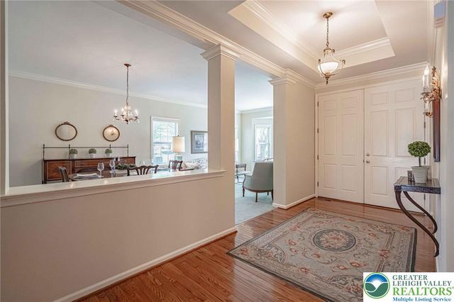 5010 Valley Stream Lane 90, Macungie Boro, PA 18062