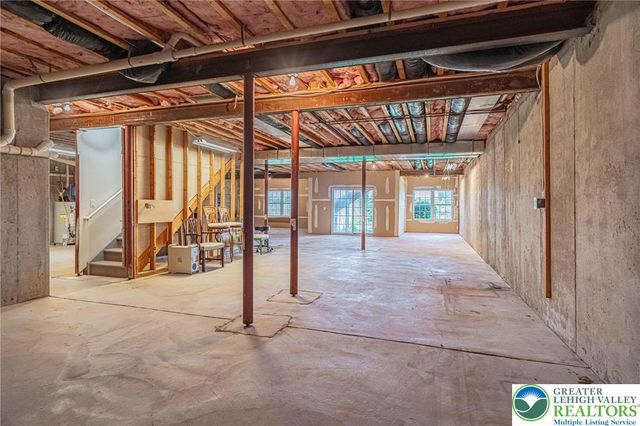 5010 Valley Stream Lane 90, Macungie Boro, PA 18062