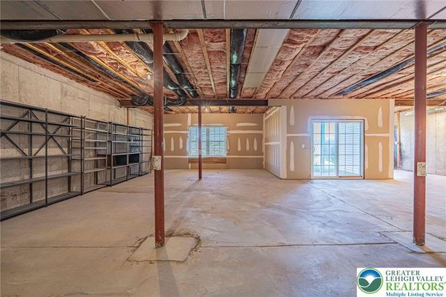 5010 Valley Stream Lane 90, Macungie Boro, PA 18062