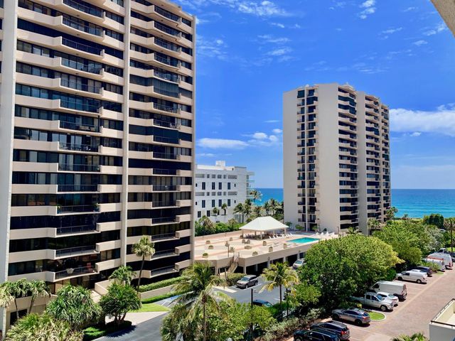 4200 N Ocean Drive 1-806, Riviera Beach, FL 33404