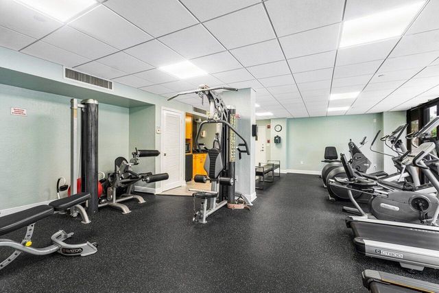 4200 N Ocean Drive 1-806, Riviera Beach, FL 33404