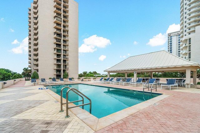4200 N Ocean Drive 1-806, Riviera Beach, FL 33404