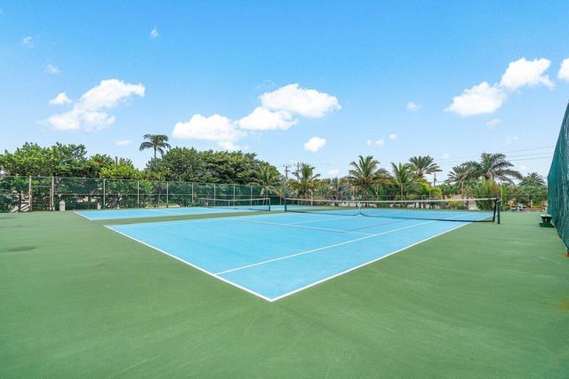 4200 N Ocean Drive 1-806, Riviera Beach, FL 33404