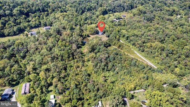 1071 HAMMONDS MILL RD, Hedgesville, WV 25427