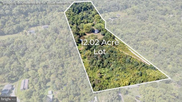1071 HAMMONDS MILL RD, Hedgesville, WV 25427