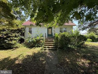 357 LINCOLN AVE N, Cherry Hill, NJ 08002