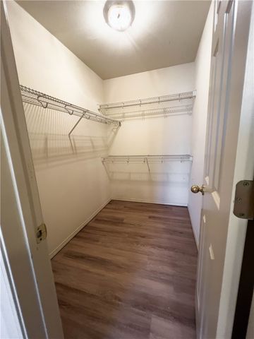 4102 - 2 SW Broadstone Avenue, Bentonville, AR 72712