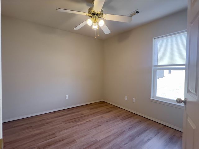 4102 - 2 SW Broadstone Avenue, Bentonville, AR 72712