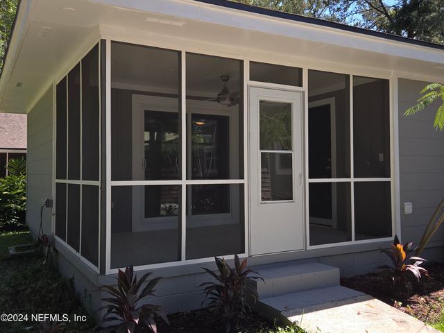 2531 LAKE SHORE Boulevard, Jacksonville, FL 32210