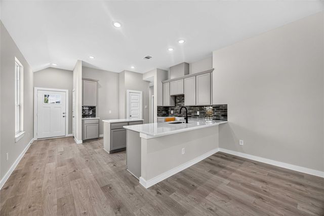 16836 Needlepoint Drive, Conroe, TX 77302