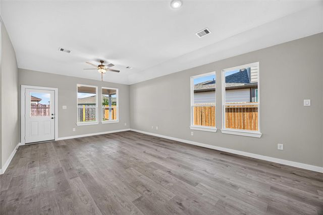 16836 Needlepoint Drive, Conroe, TX 77302