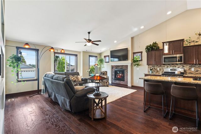 27818 71st Avenue NW, Stanwood, WA 98292