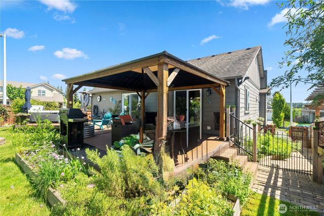 27818 71st Avenue NW, Stanwood, WA 98292