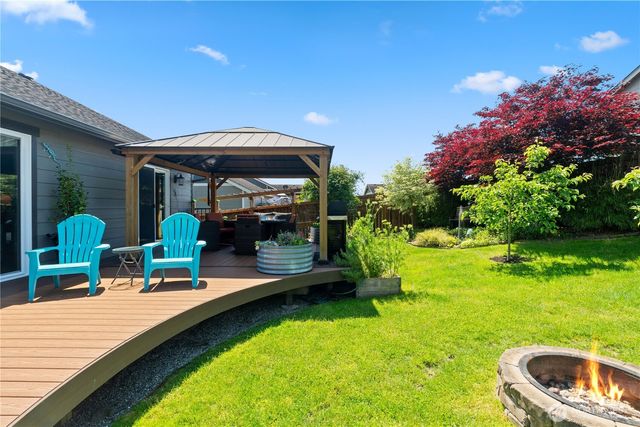 27818 71st Avenue NW, Stanwood, WA 98292