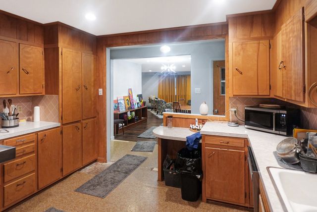 403 W Tarleton Street, Stephenville, TX 76401