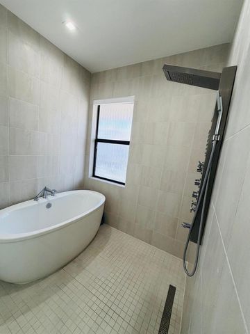 8288 NW 44th Terrace, Doral, FL 33166