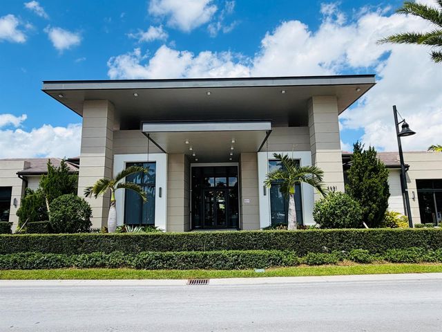 8288 NW 44th Terrace, Doral, FL 33166